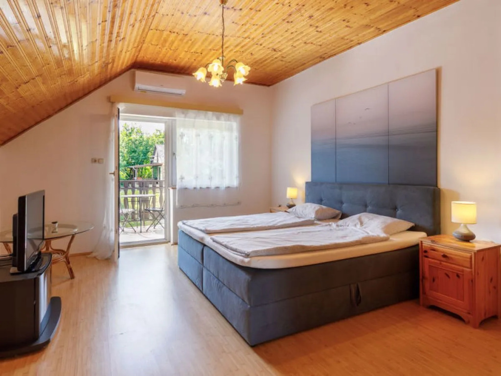 Holiday Home Violetta 3 by Interhome