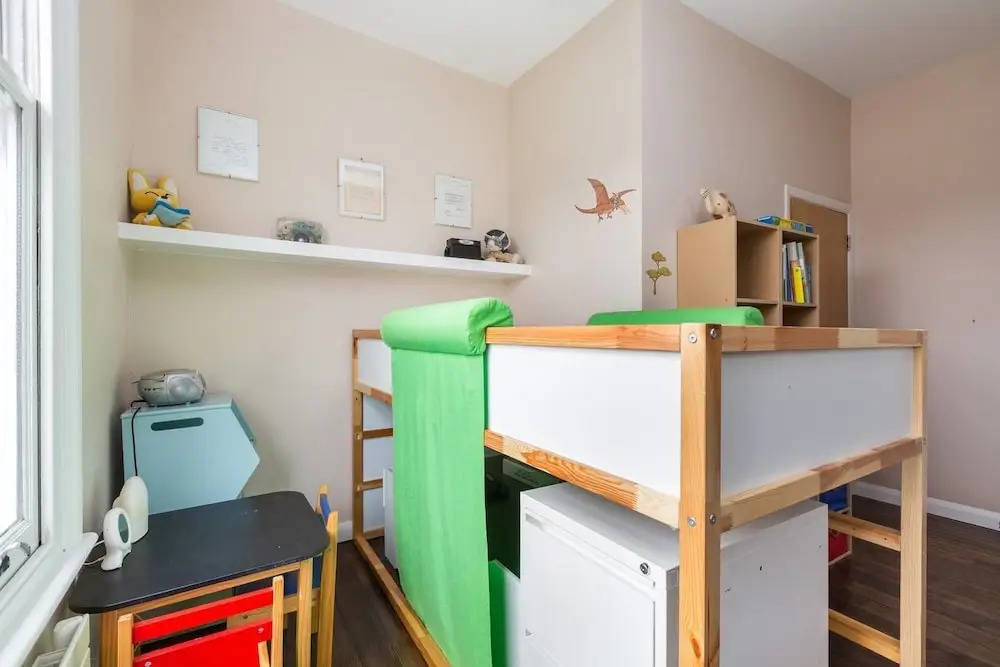 Designer and Cosy 3 bed Family Flat in Lovely Area
