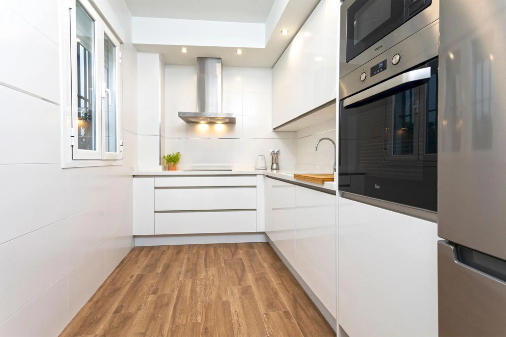 Magnificent apartment with patio in the city center. Recaredo II
