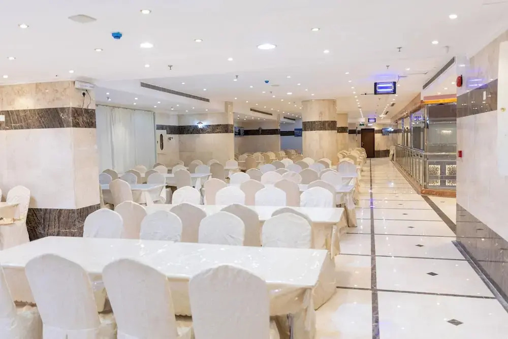فندق سفير المسك Safeer Almisk Hotel