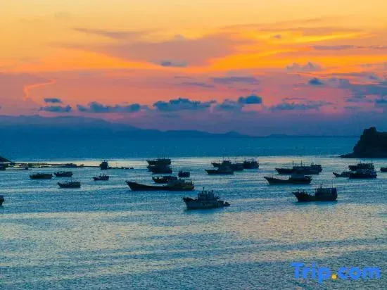 Yixiang Banhai Seaside Homestay (Yangjiang Dongping Branch)