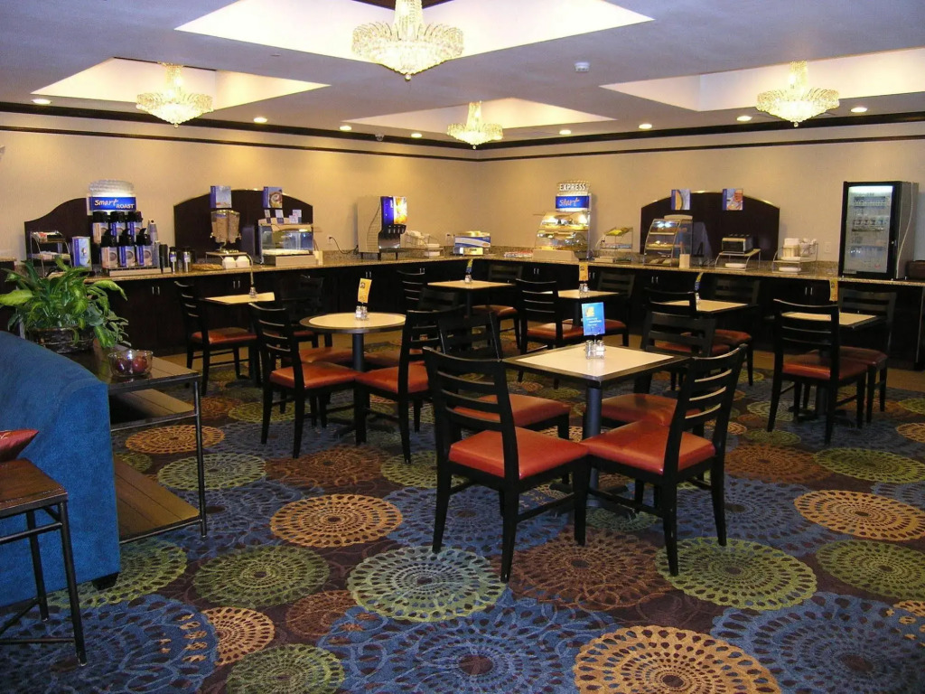Holiday Inn Express