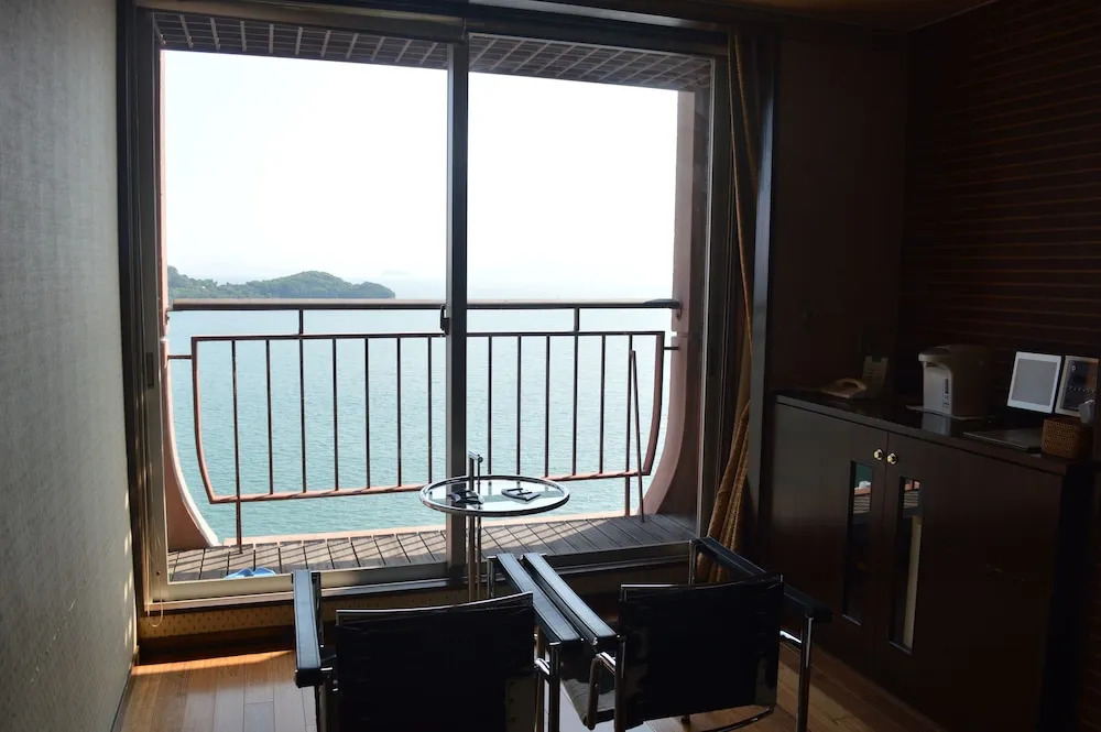 Tenku Hotel Kairo