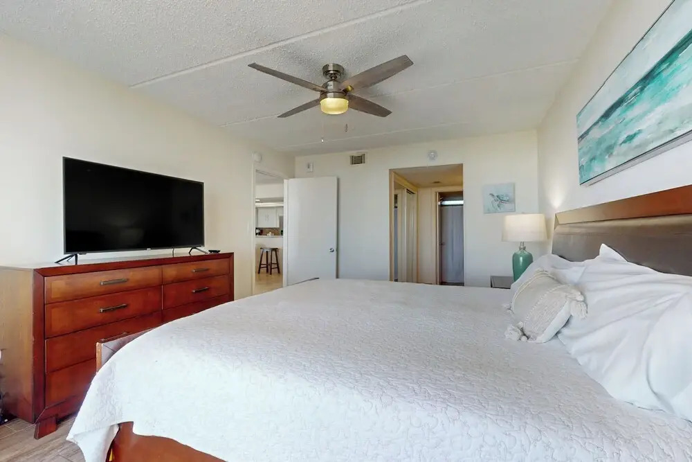 Luxe Corner 3br, Gulf View: Suntide III - Unit 410