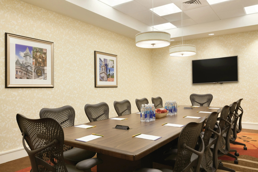 Hilton Garden Inn Boston Logan Airport