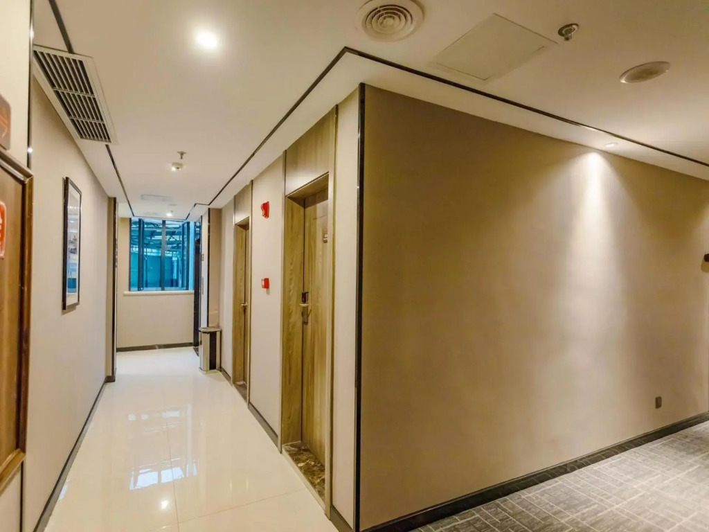 7Days Premium Chengdu Giant Panda Base Sanhechang Subway Station Branch