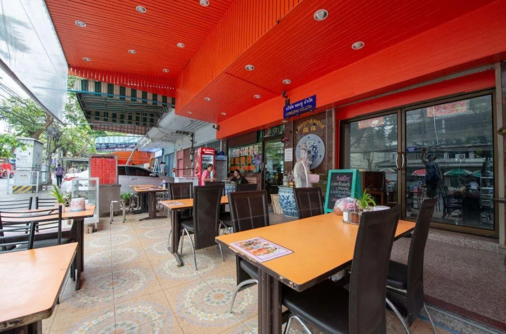 Longzhu Guesthouse