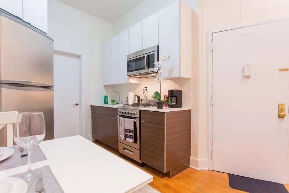 Beautiful 1 Bedroom Apartment