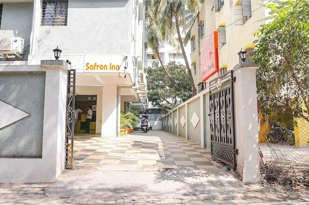 Safron Inn