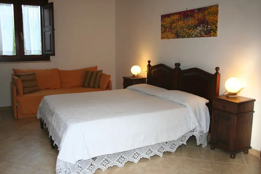 Villa Giardino Paradiso Cefalù con 13 posti letto e piscina riscaldata