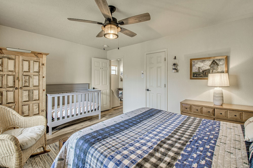 'winnie's Cabin' Ruidoso Retreat: Deck + Mtn Views