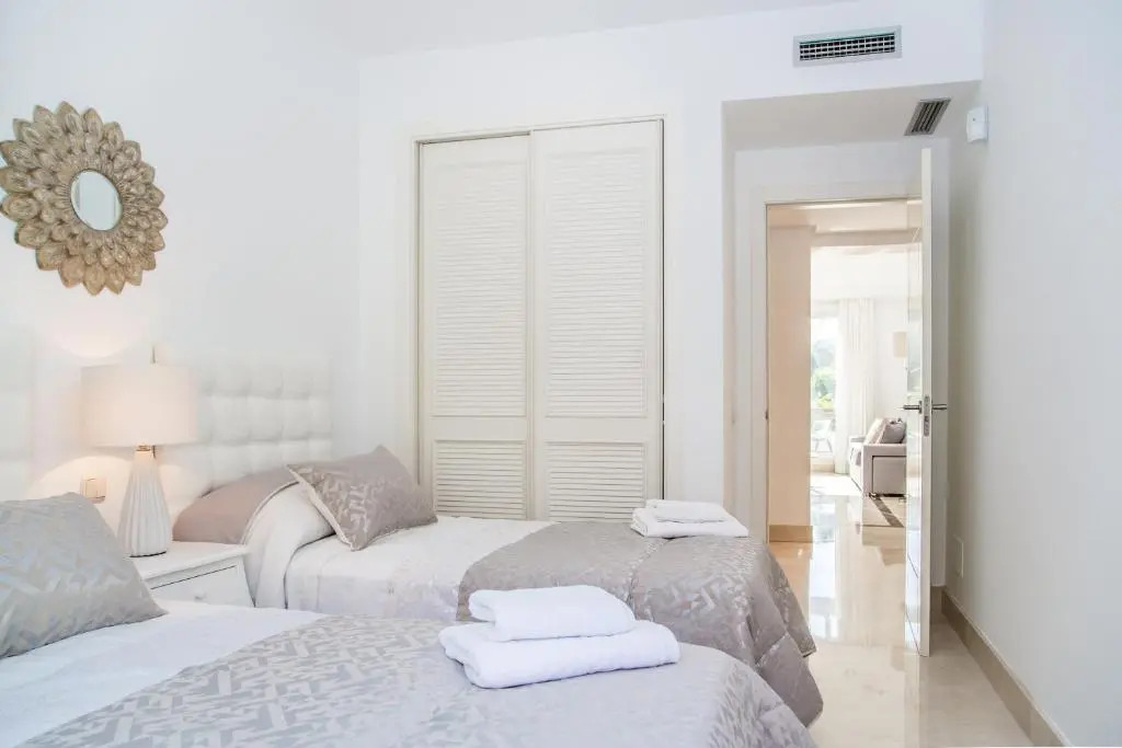 Luxury Duplex Penthouse Alcazaba Beach - RDR157