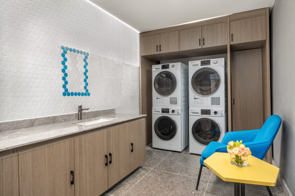Microtel by Wyndham Xishuangbanna Mengle