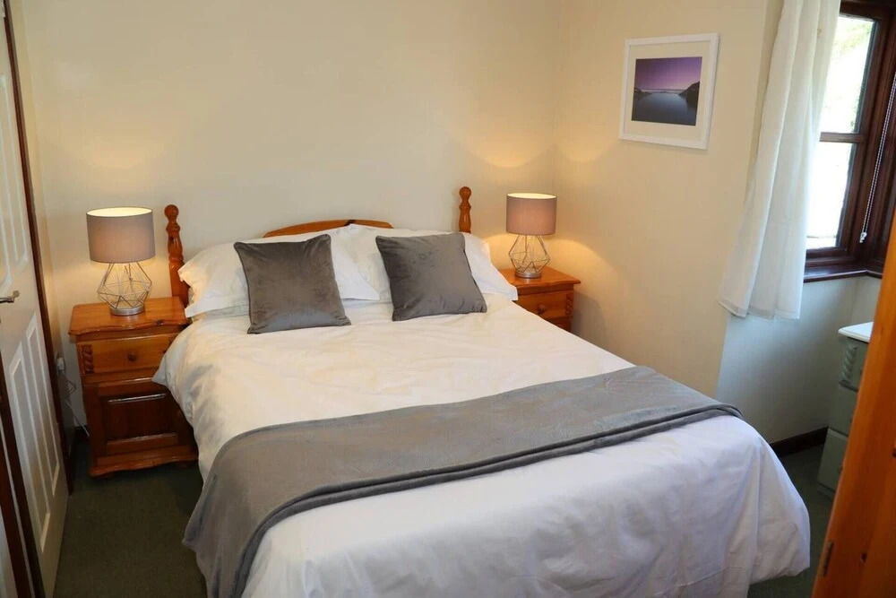 Beautiful 4-bed House, Polperro With Harbour Views