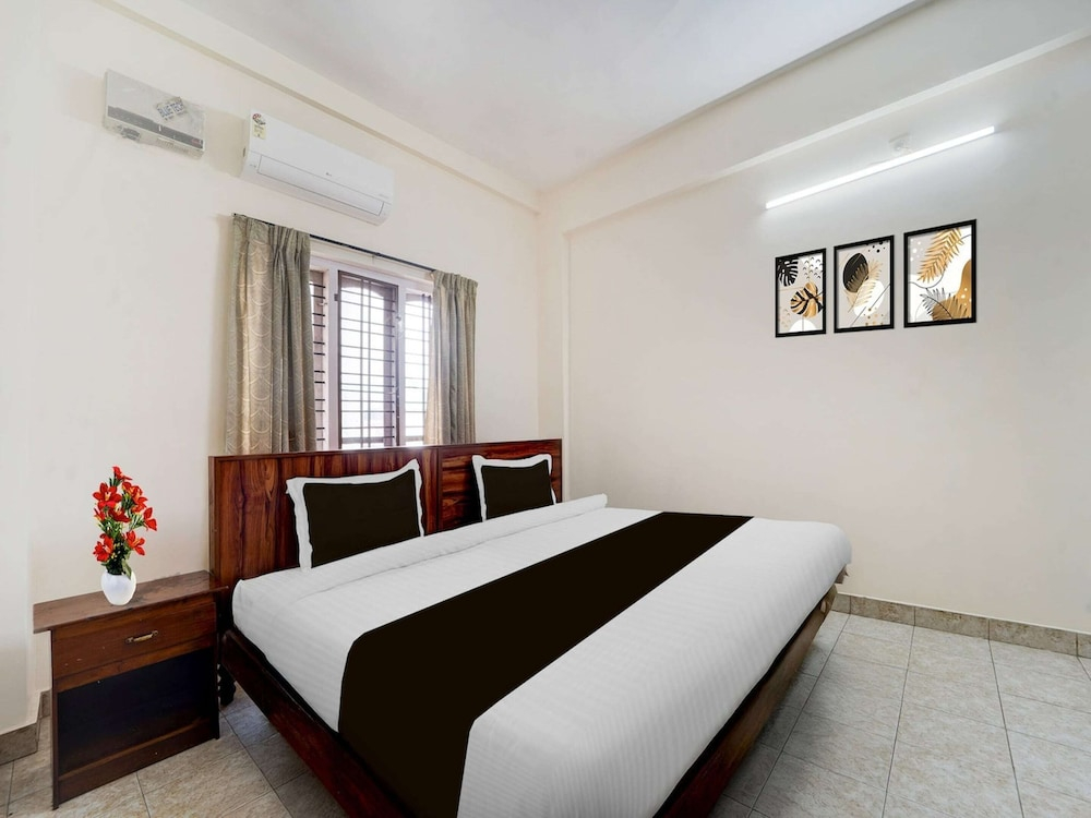 Super Hotel O Pathanamthitta