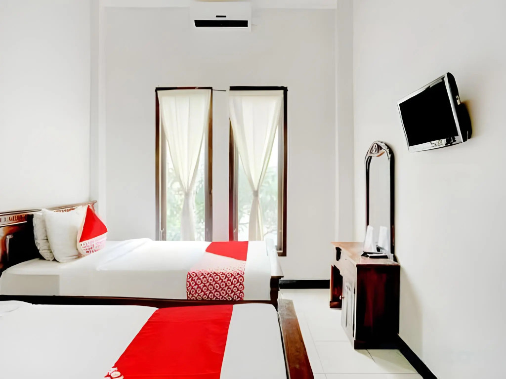 Hotel Warta Dua
