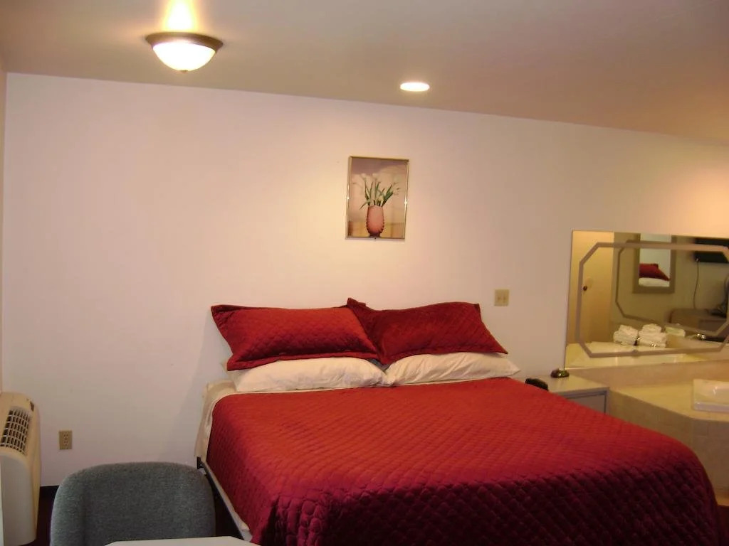 Edgewick Inn