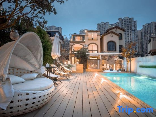 Sunrise Valley Villa