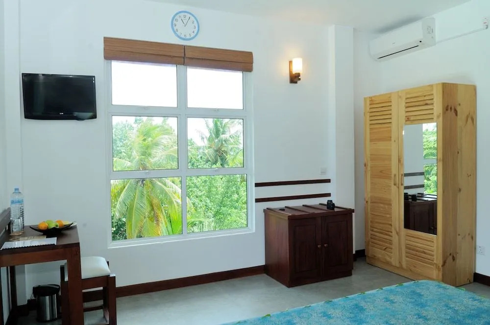 Antares Dhangethi & Spa