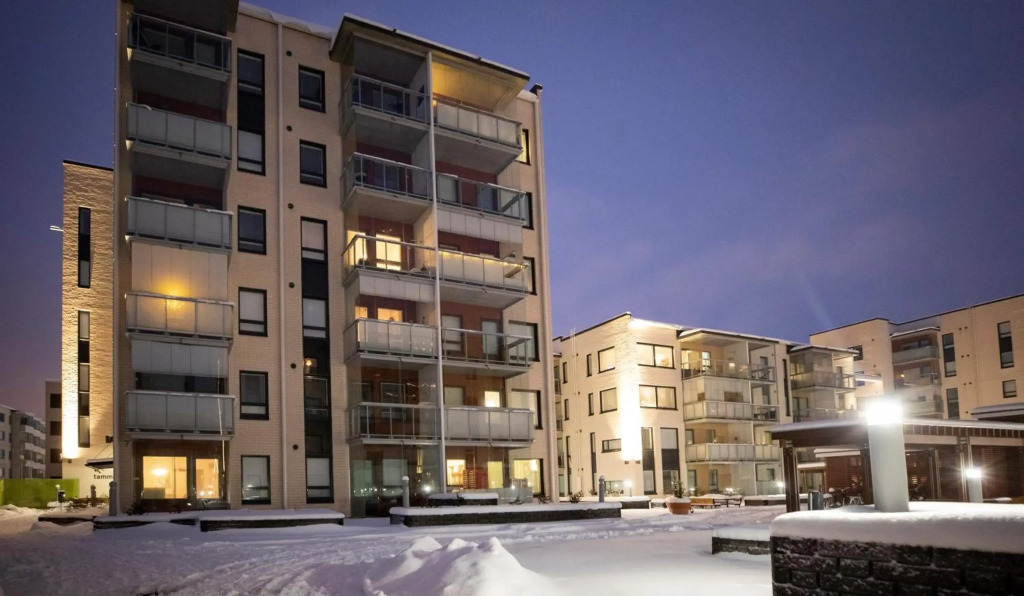 Arctic Penthouse City Suite