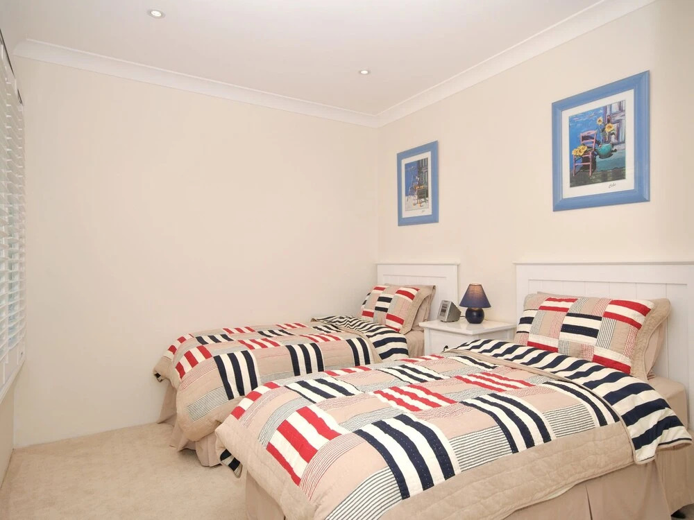 Nicholli, Bay Parklands, Unit 32/2 Gowrie Avenue