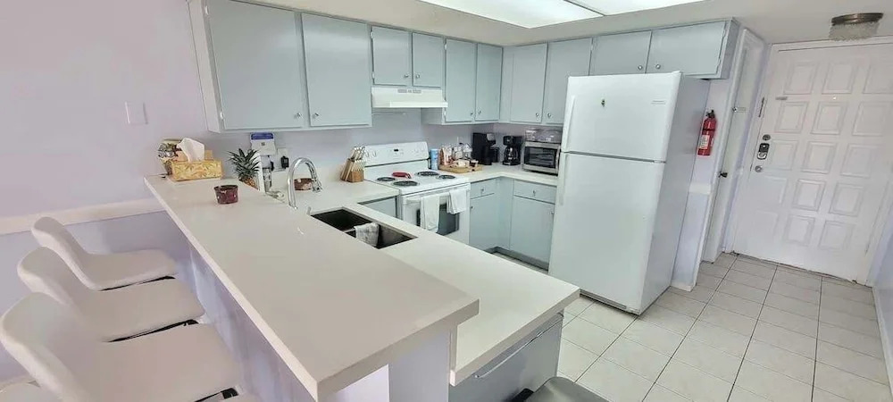 Surfside I #303 2 Bedroom Condo by RedAwning