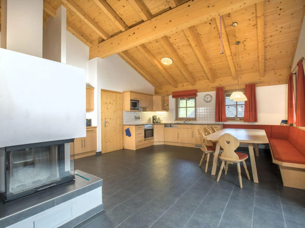 Restful Chalet in Wald-Königsleiten near Ski Bus