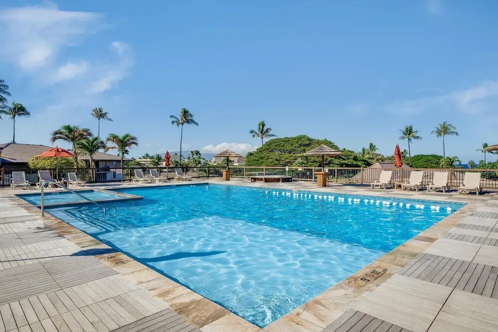 Eldorado E102 in Kaanapali