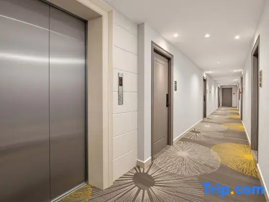Yimi Hotel