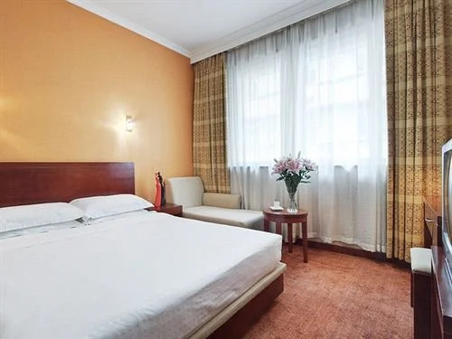 Starway Hotel