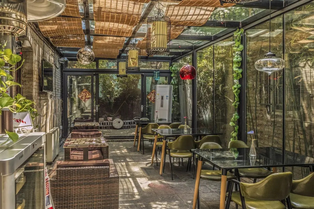 Hill Lily Courtyard