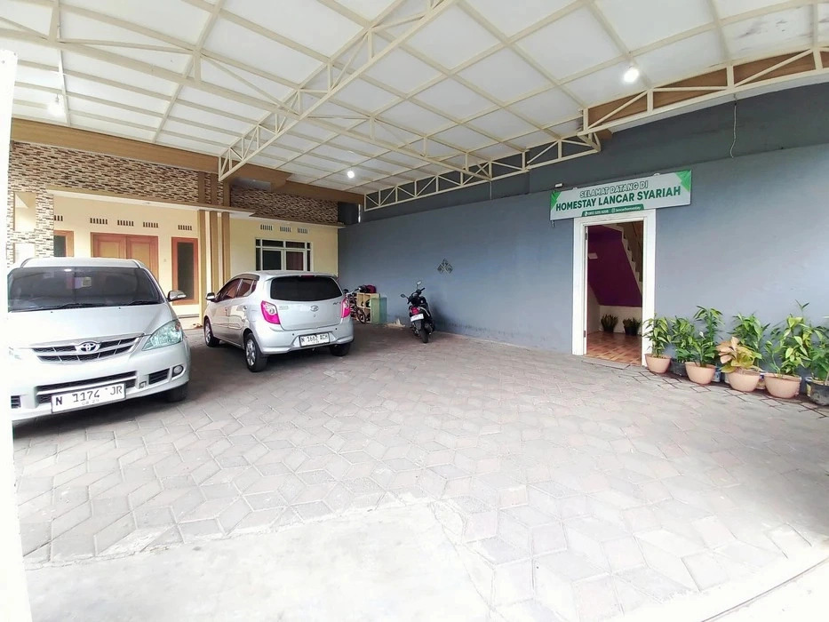 Lancar Homestay Syariah near BNS Mitra RedDoorz