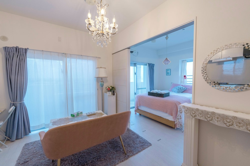 SunSea Okinawa Stunning Ocean View 2BR Sleeps 6 20 min from Airport 3 min to Shopping Mall
