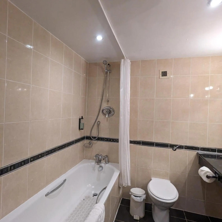 Marwell Hotel Winchester South