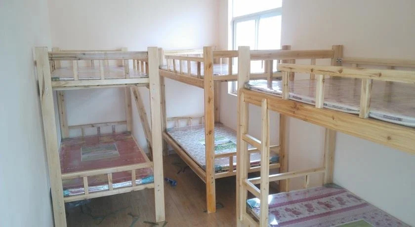 Linxi Xiaozhu Youth Hostel
