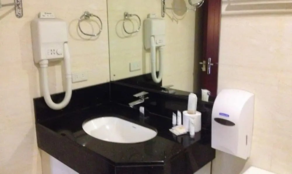 Crown Legacy Hotel