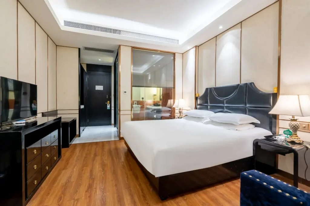 Xin Hong Bang Hotel· Wanda Plaza Store