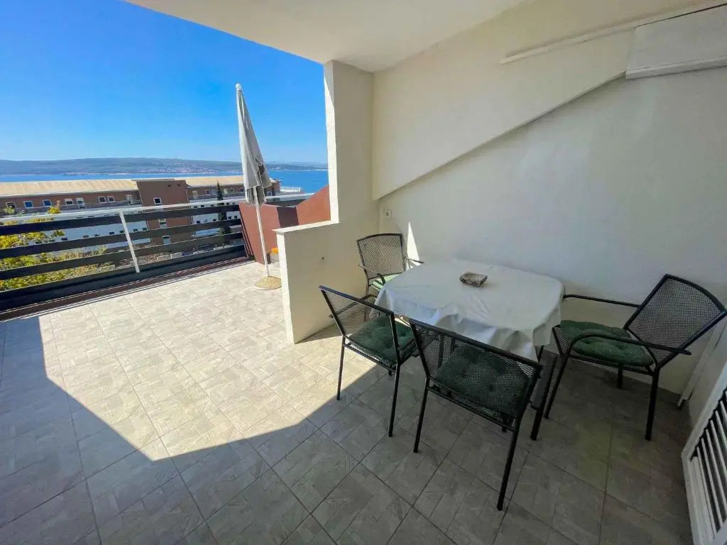Apartments in Crikvenica 41207