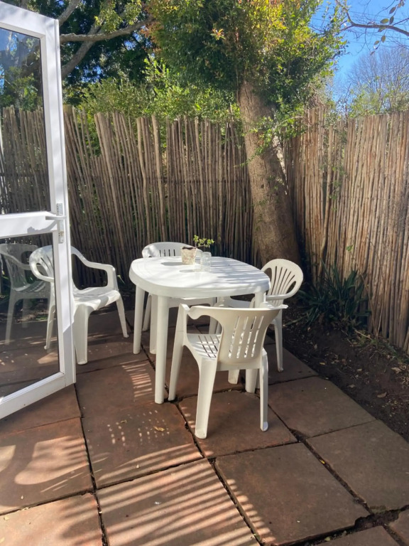 Sarahs Place- Heatherlands,George