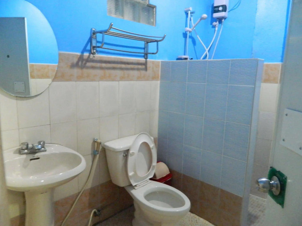 Boracay Tourists' Inn