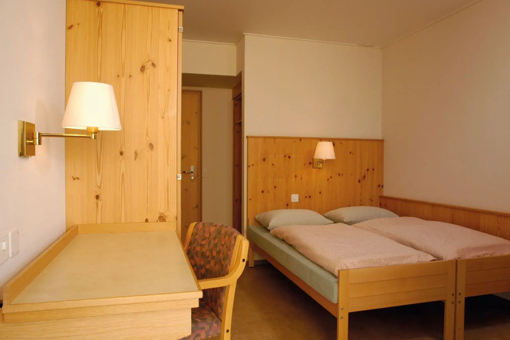 Davos Youth Hostel