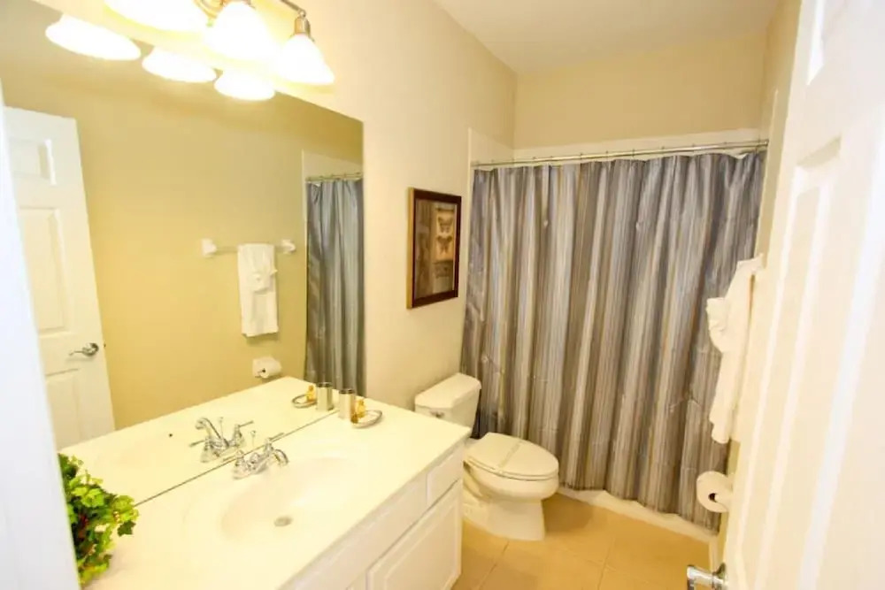4845 Vista Cay