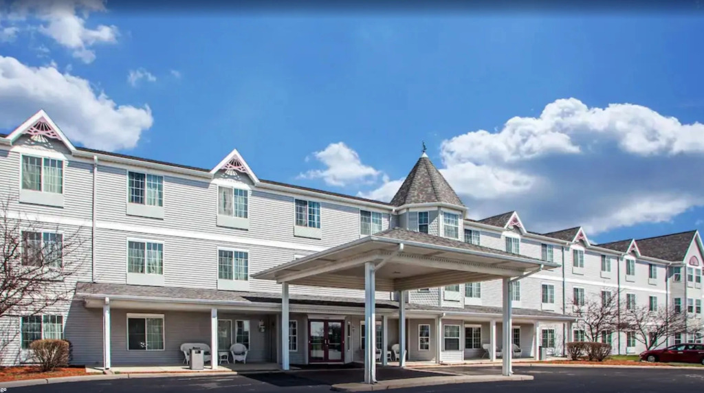 Comfort Inn & Suites Geneva- West Chicago