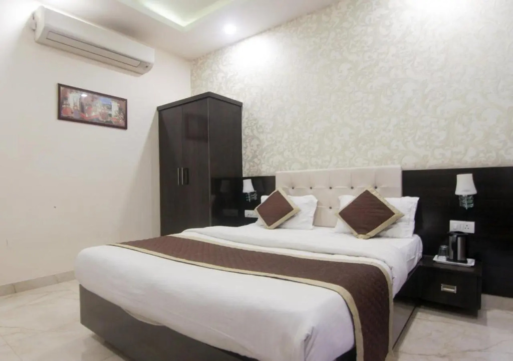 Hotel Khatana Palace