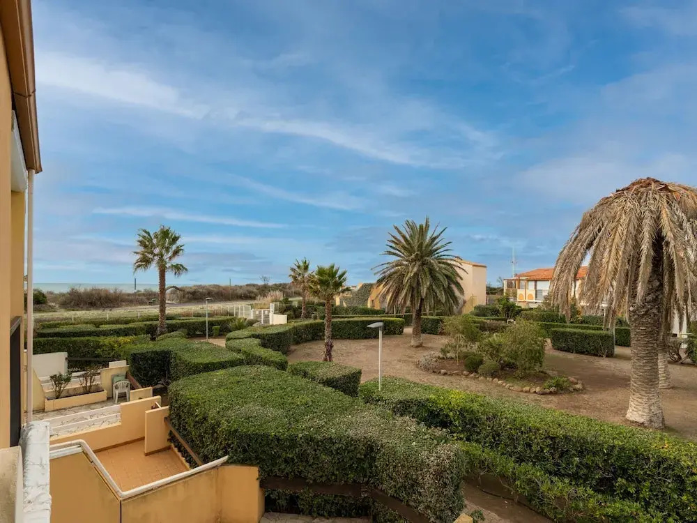 Stylish Seaside Stay in Agde