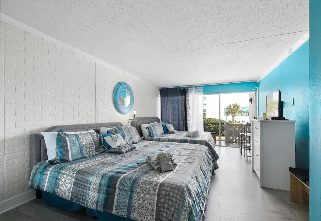 1600 South Ocean Boulevard