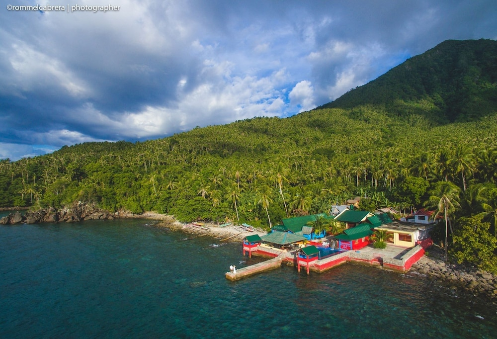 Napo Beach Resort