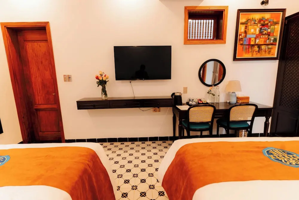 75 Garden INN
