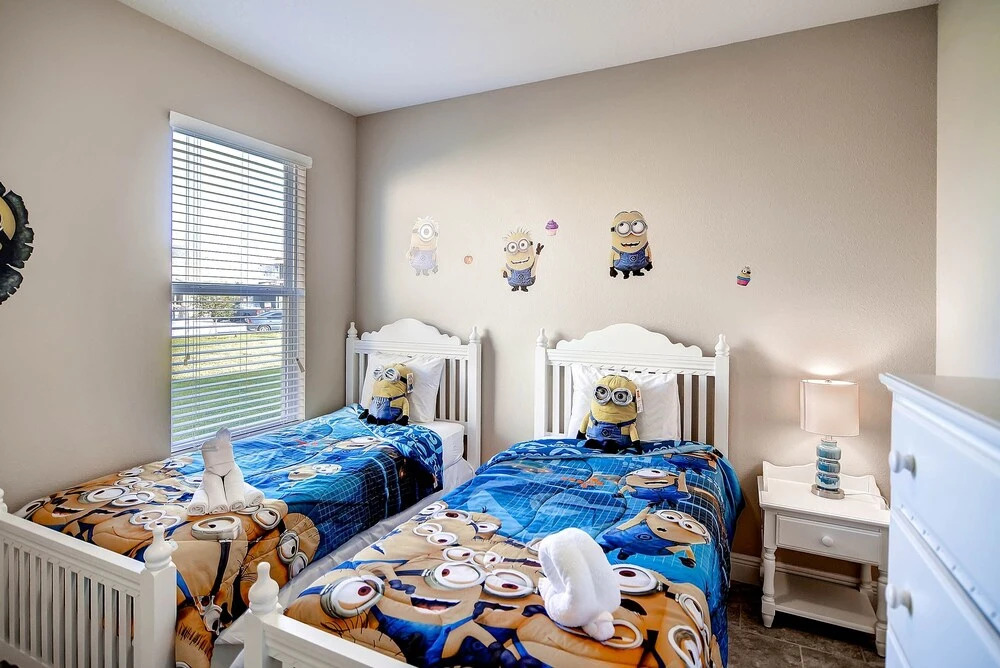 4329ac - Solterra Gated Resort 5 Bedroom Home by RedAwning