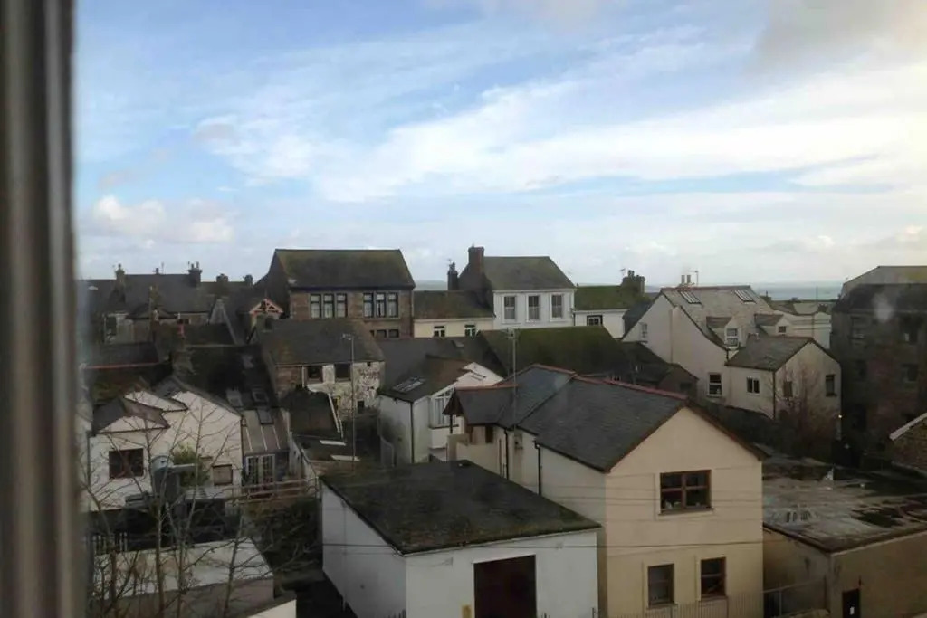 3 Bedroom 2 Bathrooms Apartment in Central Penzance